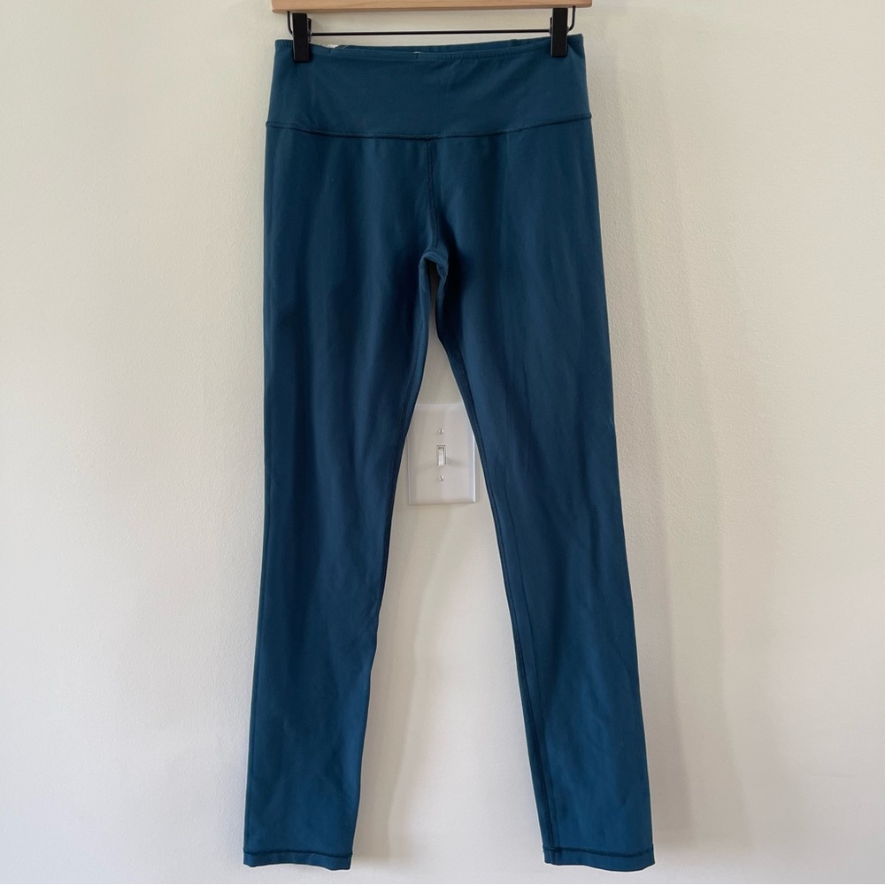 Lululemon Teal Full Length Leggings, Size 6